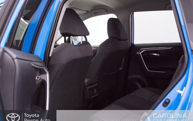 Toyota RAV4 cena 121900 przebieg: 102760, rok produkcji 2019 z Tyczyn małe 137
